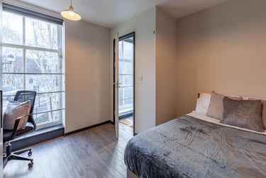 1 bed flat, Meanwood Road, Woodhouse, Leeds, LS72DJ - Image 1